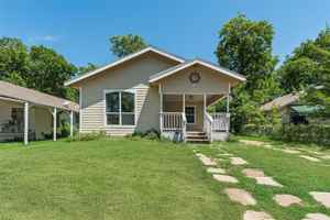 featured image of 1327 E Baltimore Ave