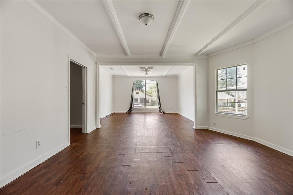 1327 E Baltimore Ave - Photo 5 of 15