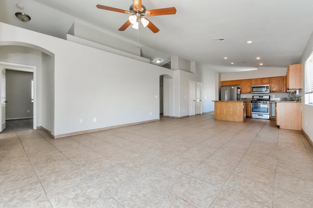 2401 Cypress Island Ct - Photo 5 of 16