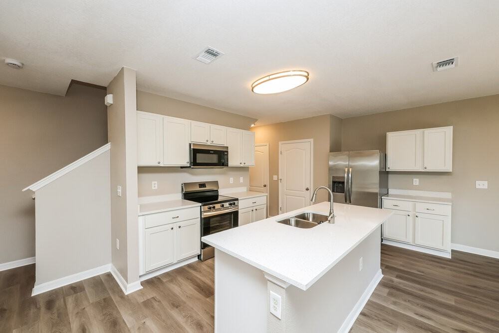 10430 Whispering Hammock Dr - Photo 6 of 17