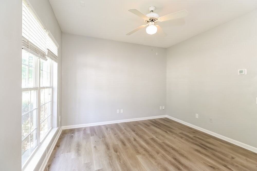1518 Braveheart Ln - Photo 6 of 17