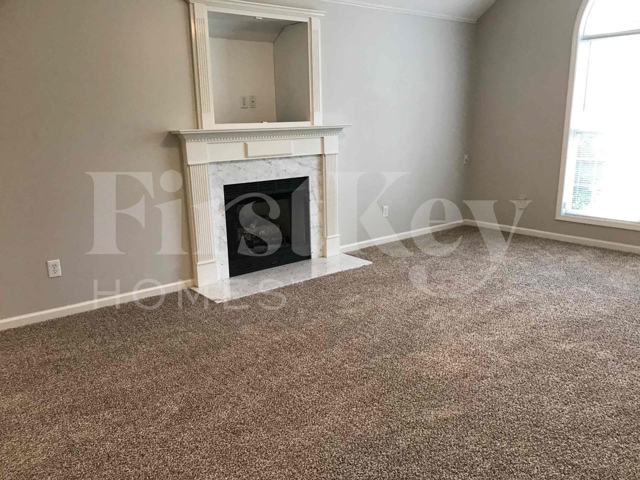 2018 Village Ln - Photo 6 of 17