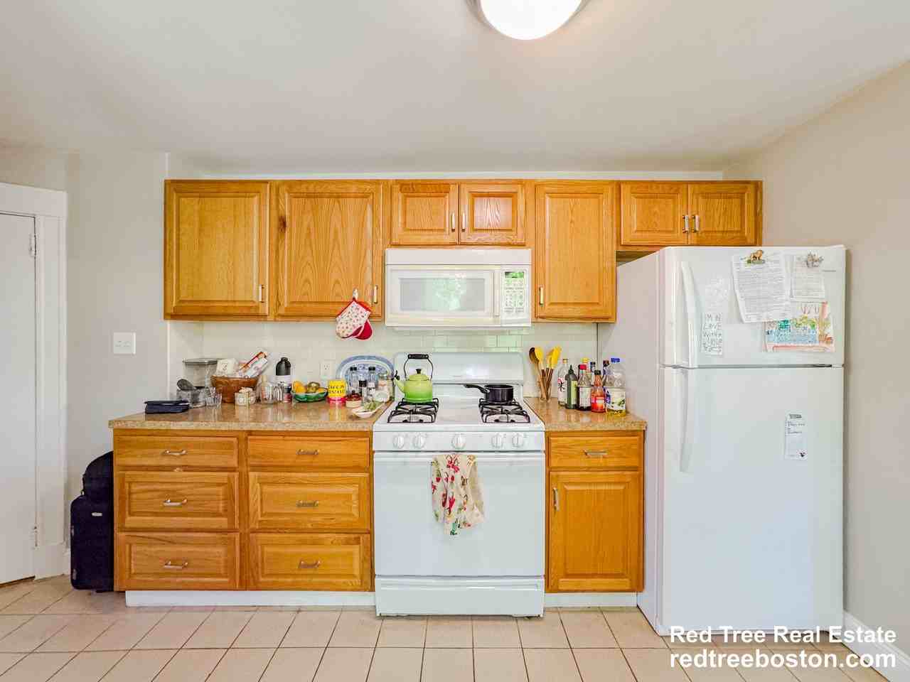 21 Town Hill St #2 - Photo 7 of 16