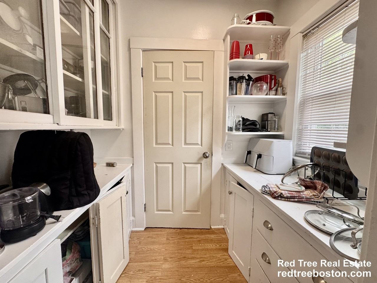 19 Burton St #2 - Photo 6 of 18