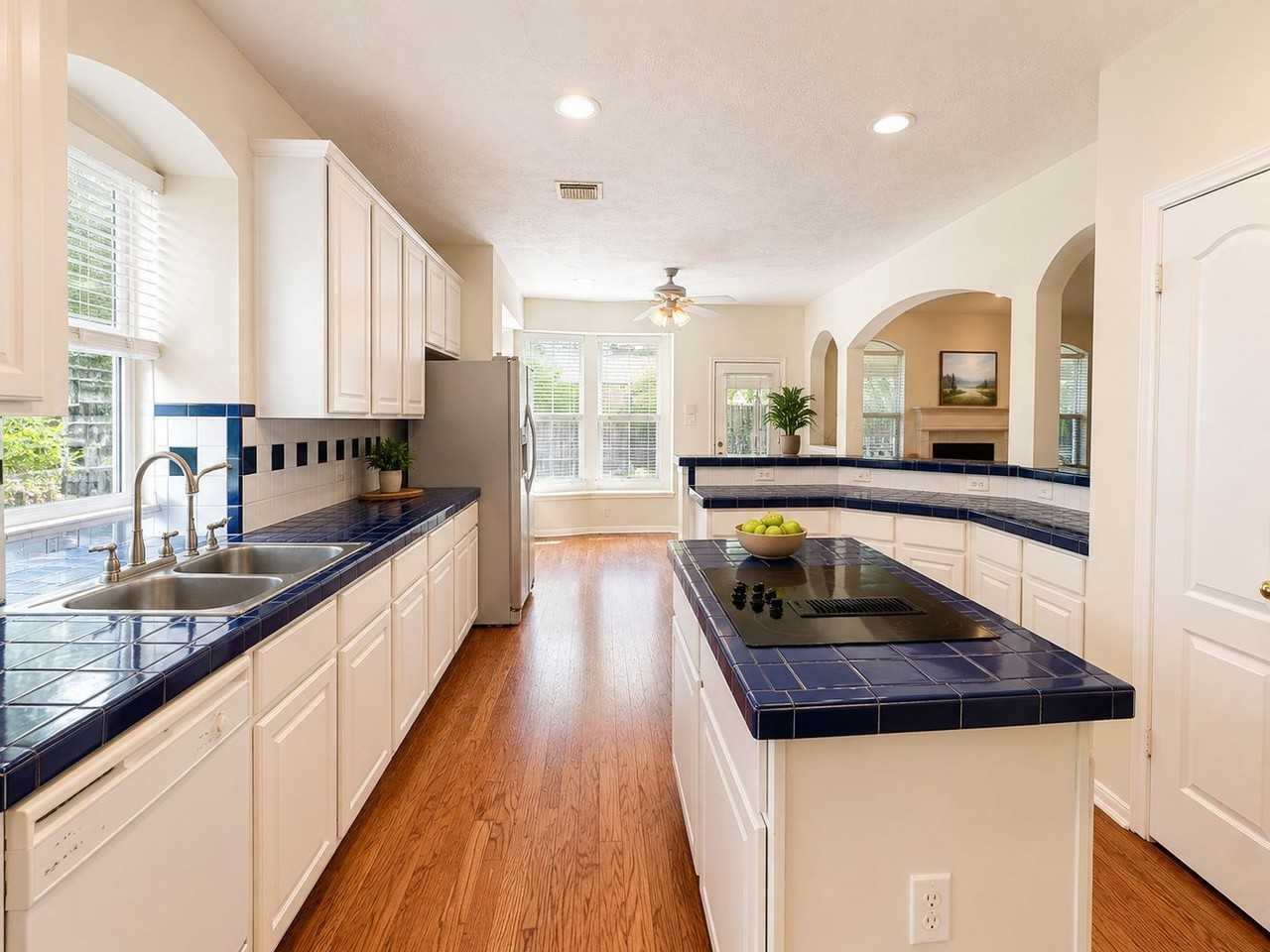 223 Wild Oak Run - Photo 2 of 20