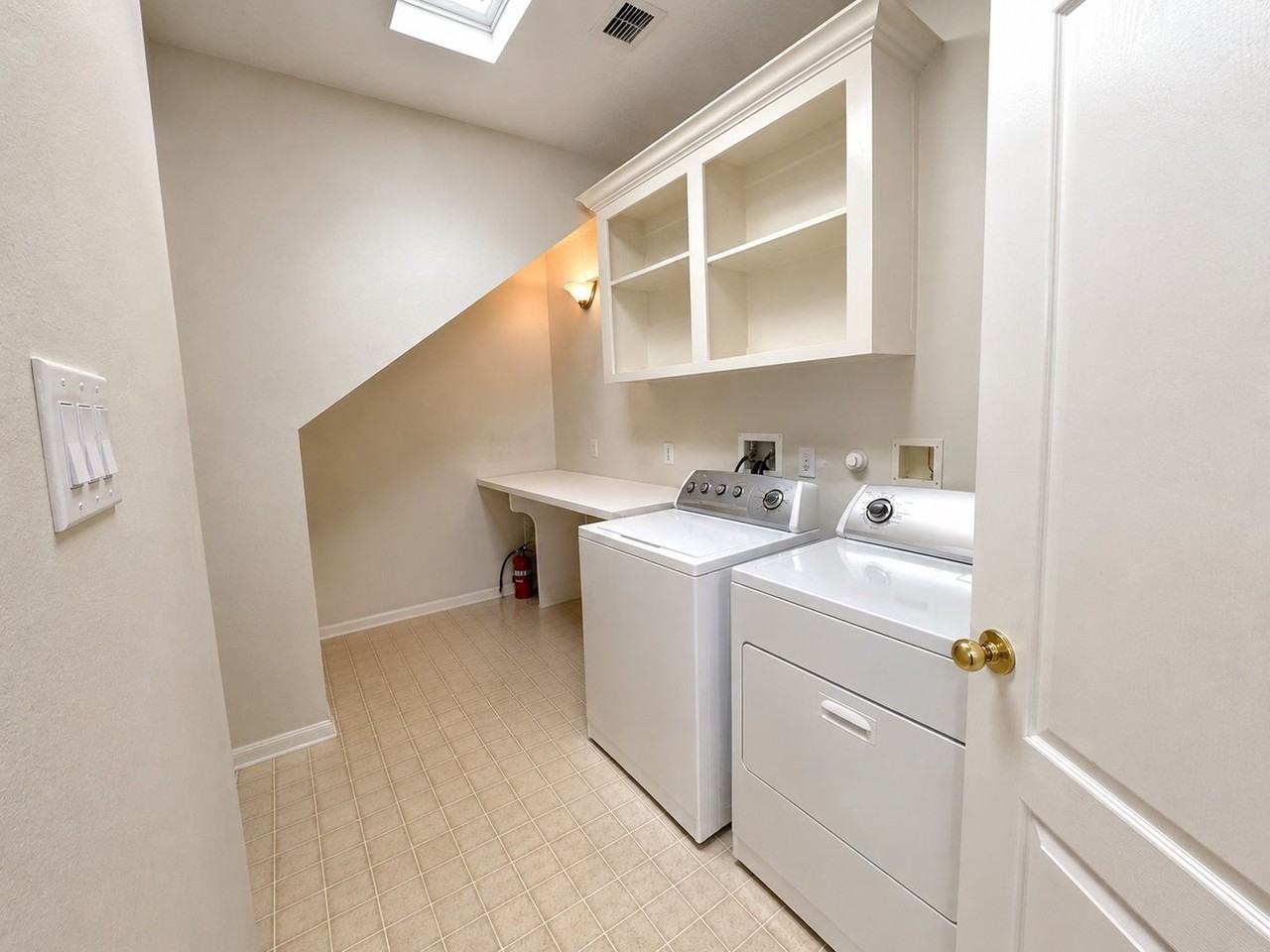 223 Wild Oak Run - Photo 6 of 20