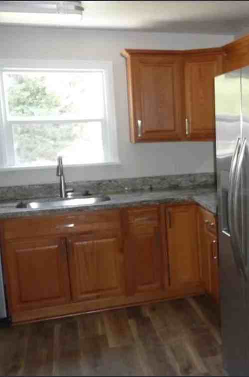 Christine's Duplex - Photo 5 of 15