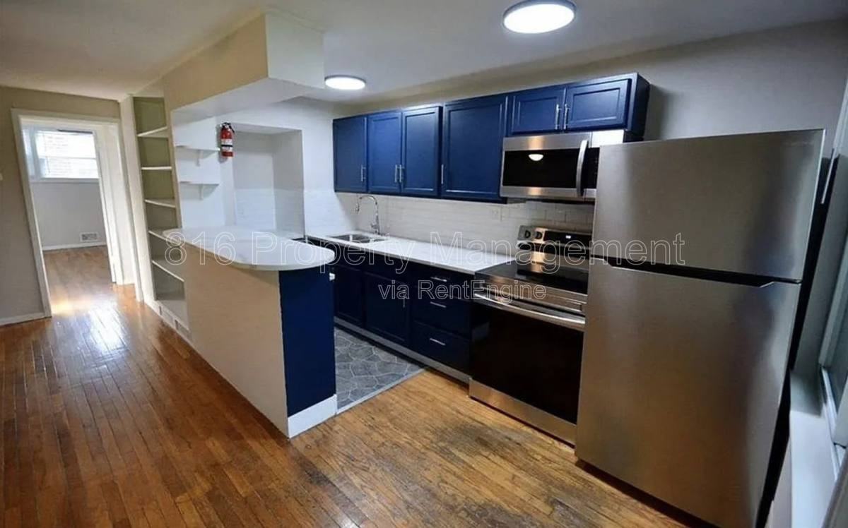 3719 Wyoming St #3719-06 - Photo 3 of 6