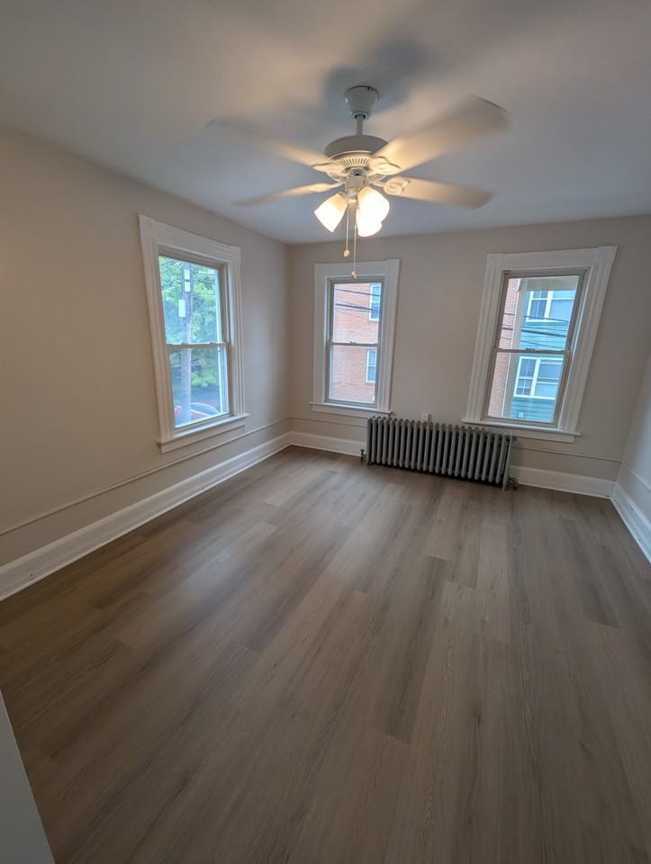 57 Ferry St #1 - Photo 6 of 45