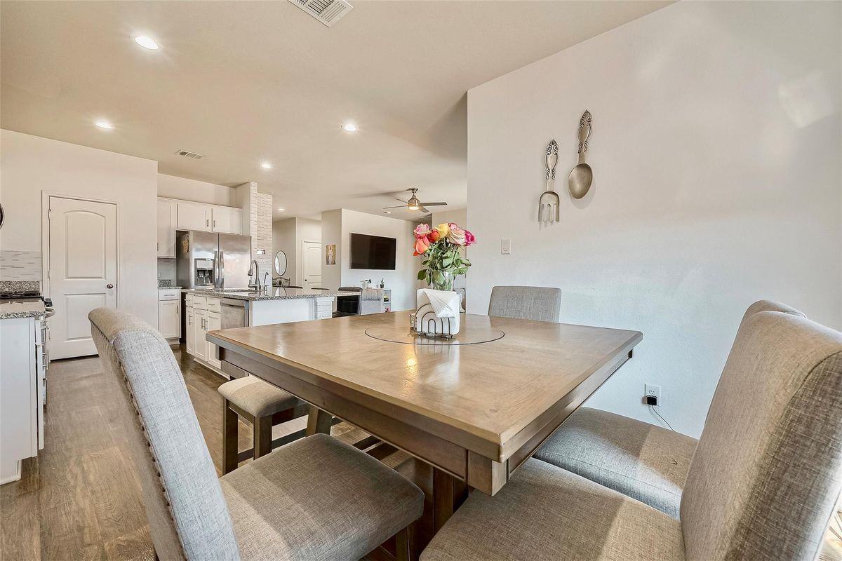 4110 Rapallo Ct - Photo 3 of 36
