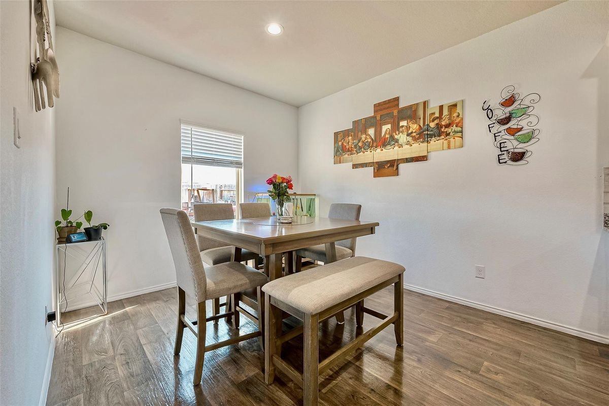 4110 Rapallo Ct - Photo 4 of 36