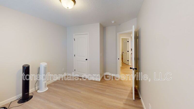 2212 Davenport Ct - Photo 7 of 16