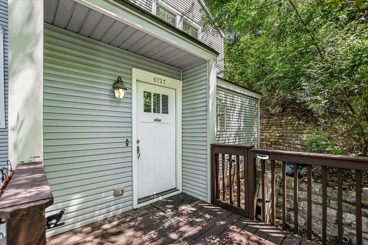 6727 Old Quarry Ln - Photo 4 of 23