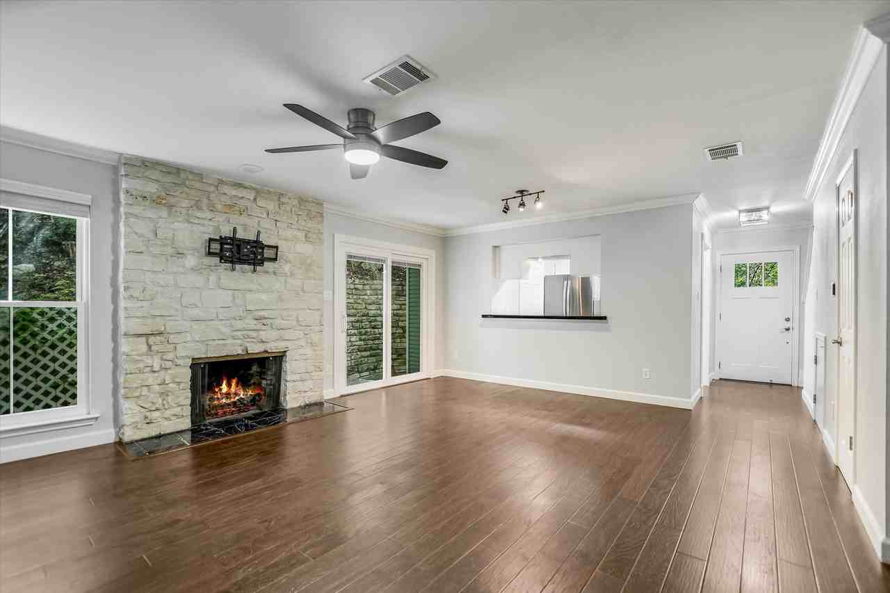 6727 Old Quarry Ln - Photo 5 of 23