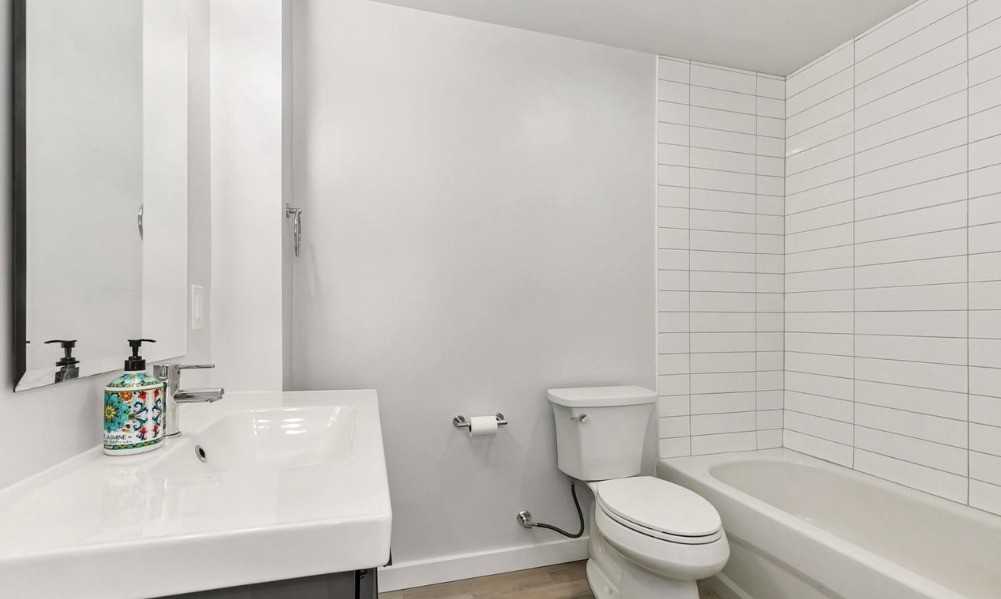 700 Roeder Rd #603 - Photo 5 of 12