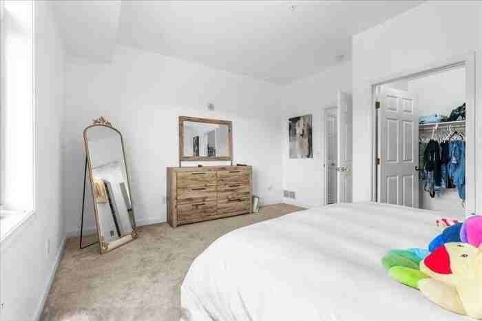 220 Mac Ave #301 - Photo 7 of 14