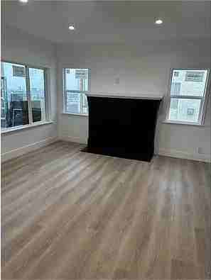 301 S Cabrillo Ave #305 - Photo 2 of 10