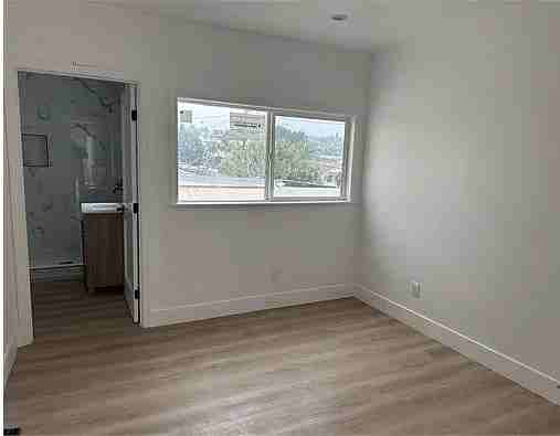 301 S Cabrillo Ave #305 - Photo 6 of 10