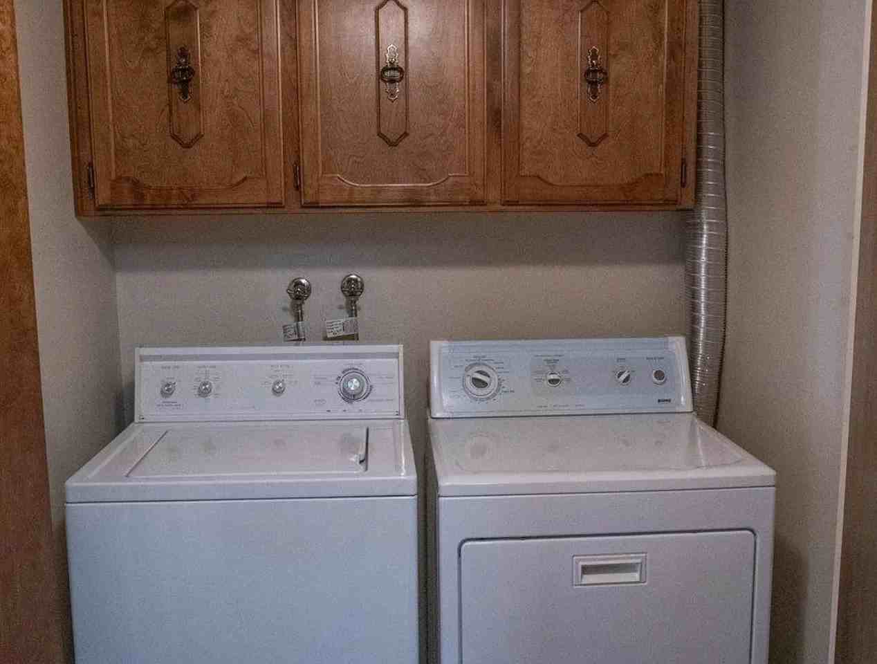 1370 Dustin Dr #14 - Photo 7 of 14