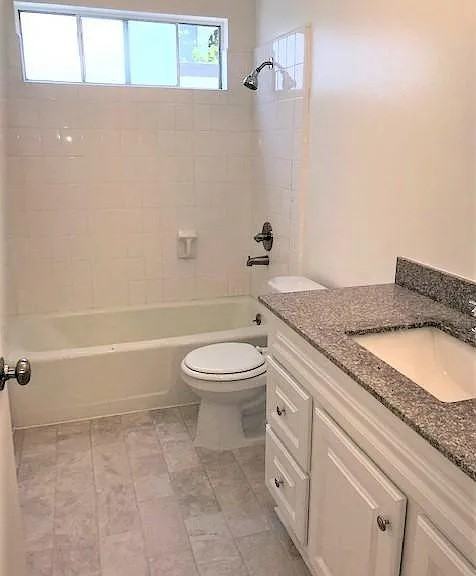 406 Ellwood Beach Dr #6 - Photo 5 of 10