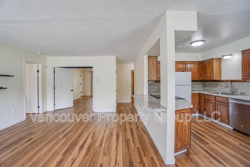 4502 Boise Ct - Photo 5 of 33