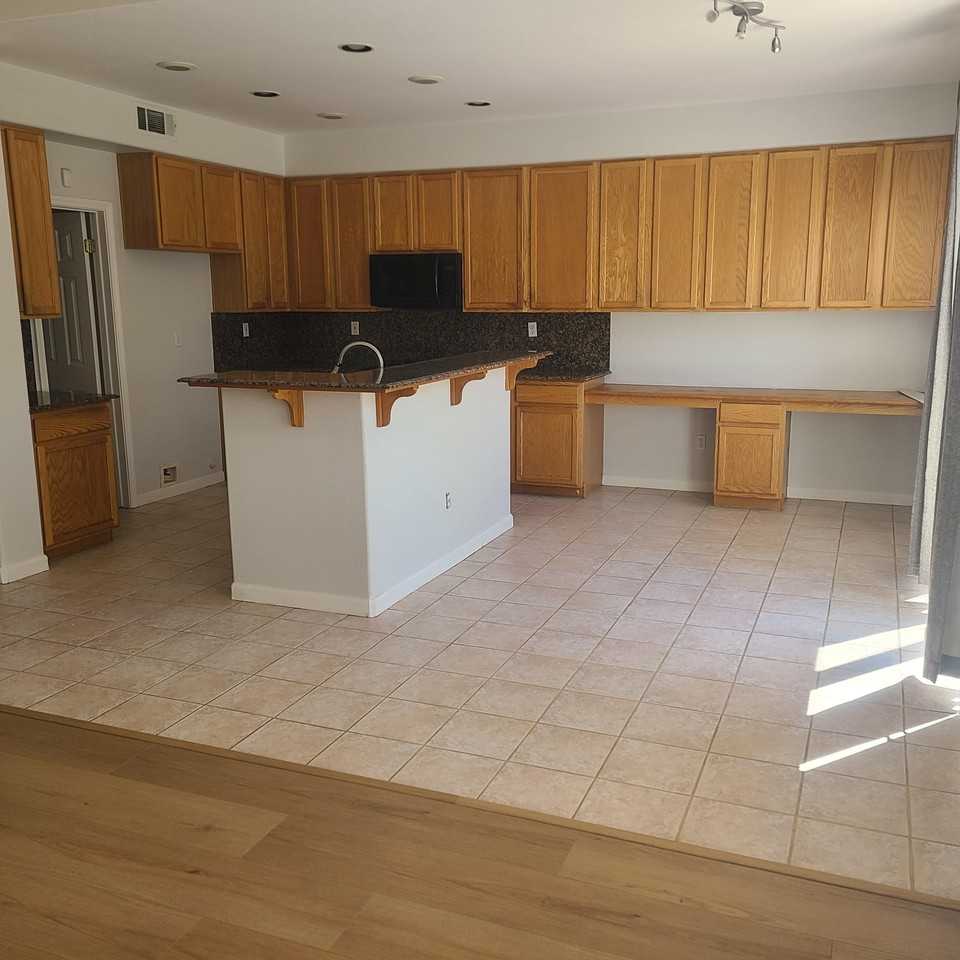 610 Wassen Ct - Photo 5 of 20