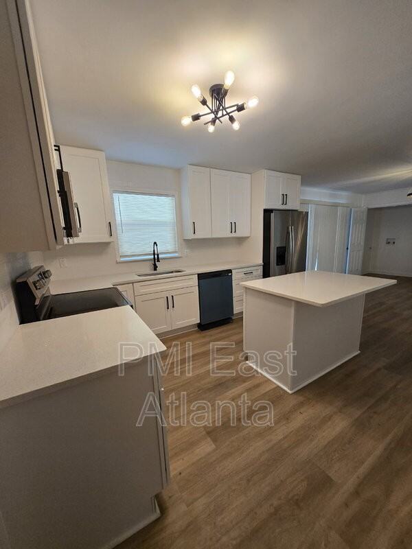 2275 Country Club Ln Sw - Photo 5 of 13