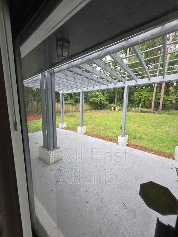 2275 Country Club Ln Sw - Photo 7 of 13