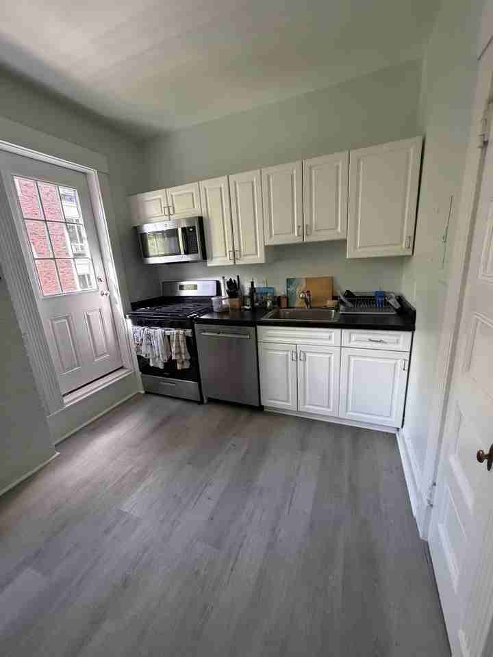 5 Winchester St #202 - Photo 2 of 12