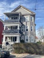 featured image of 46 Evelyn St #2