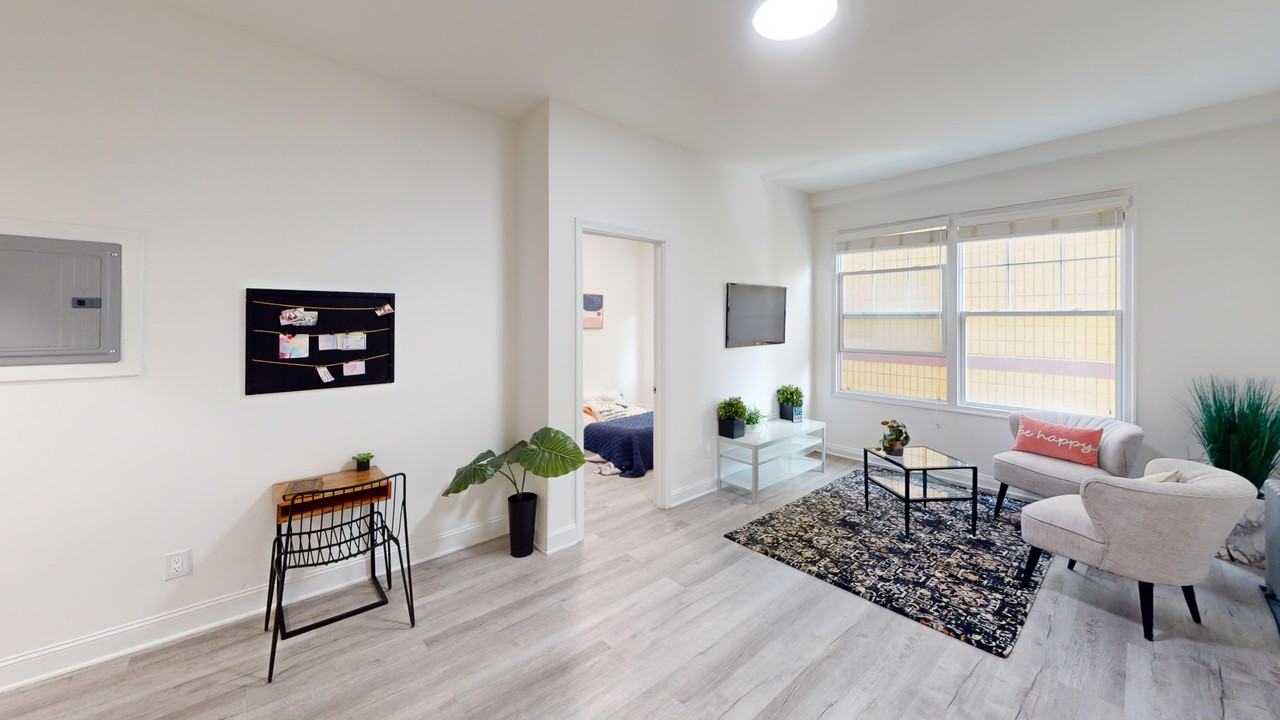 1395 Golden Gate Avenue - Photo 5 of 17