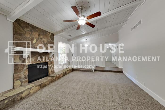 1672 Johnston Trl Nw - Photo 4 of 21