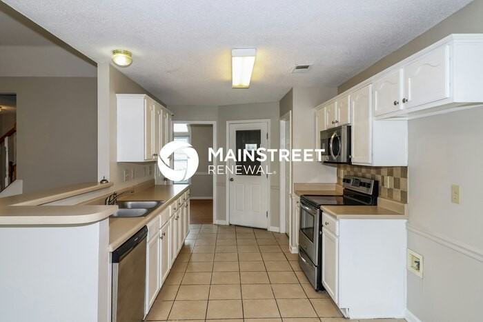 6528 Angie St - Photo 7 of 17