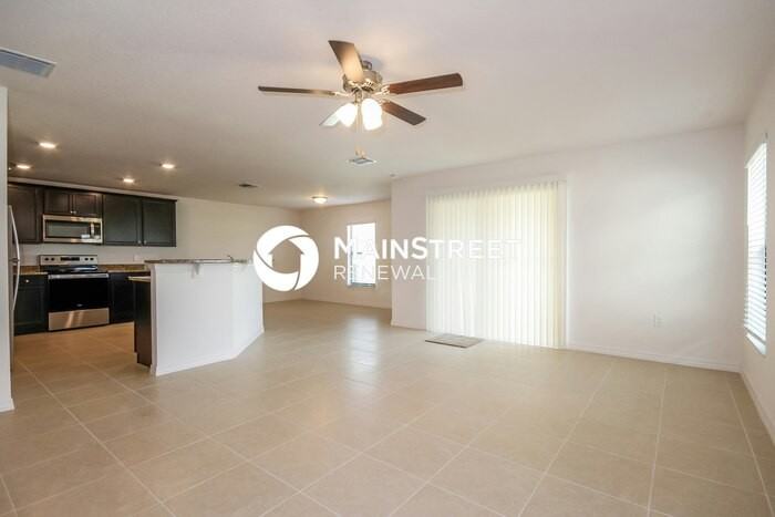 2423 Caspian Dr - Photo 4 of 16