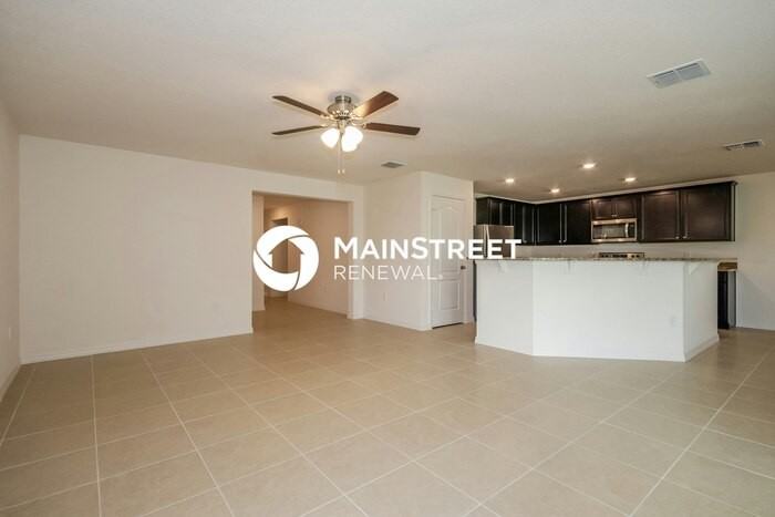 2423 Caspian Dr - Photo 5 of 16