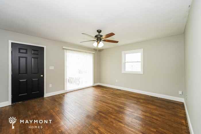 4772 E 174th St - Photo 5 of 15