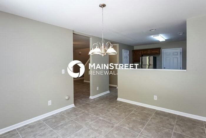 1034 Quinlan Dr - Photo 6 of 15