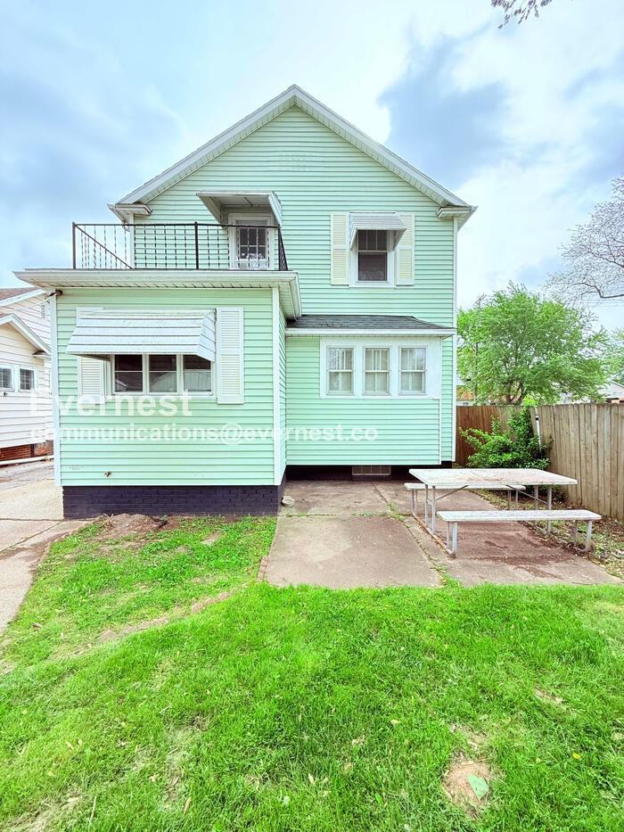 4315 Garden Park Dr - Photo 2 of 38