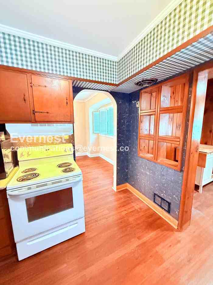 4315 Garden Park Dr - Photo 4 of 38