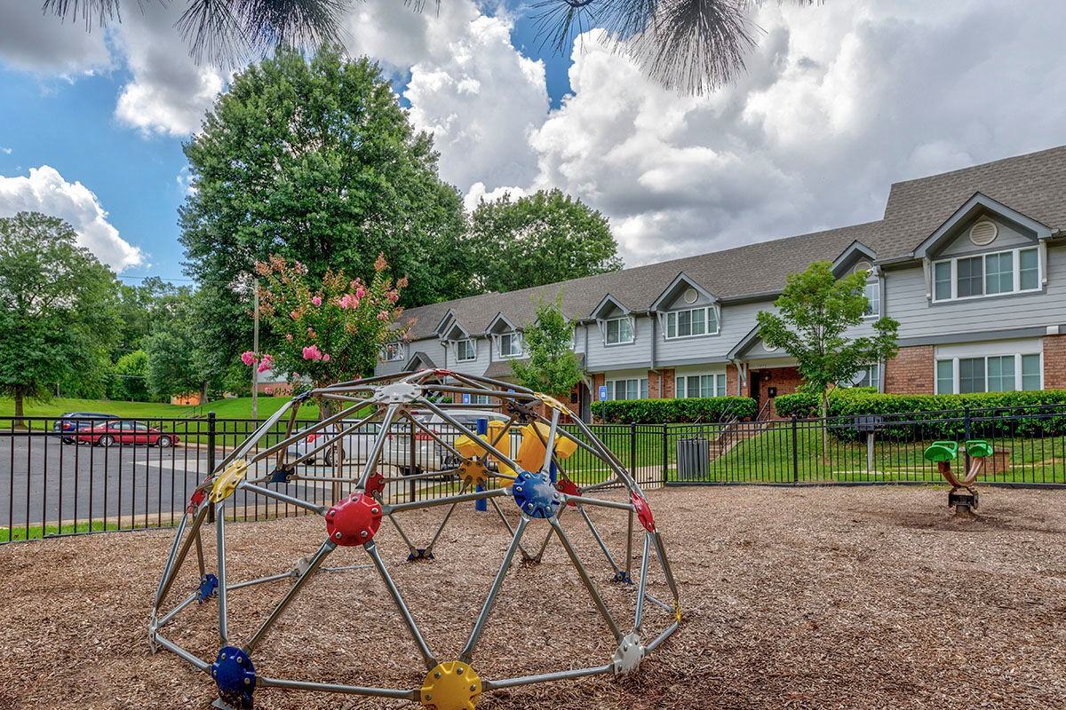 Stanton Oaks - Photo 5 of 27