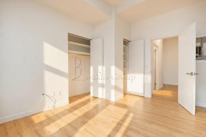 featured image of 30 Carlisle St #1209