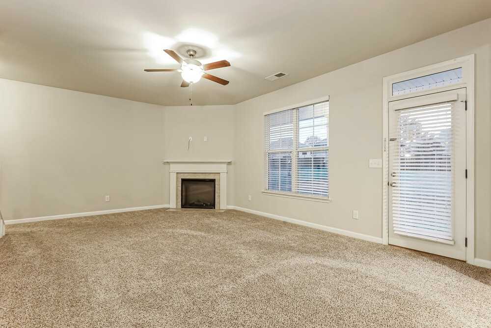1235 Nottley Dr - Photo 4 of 17