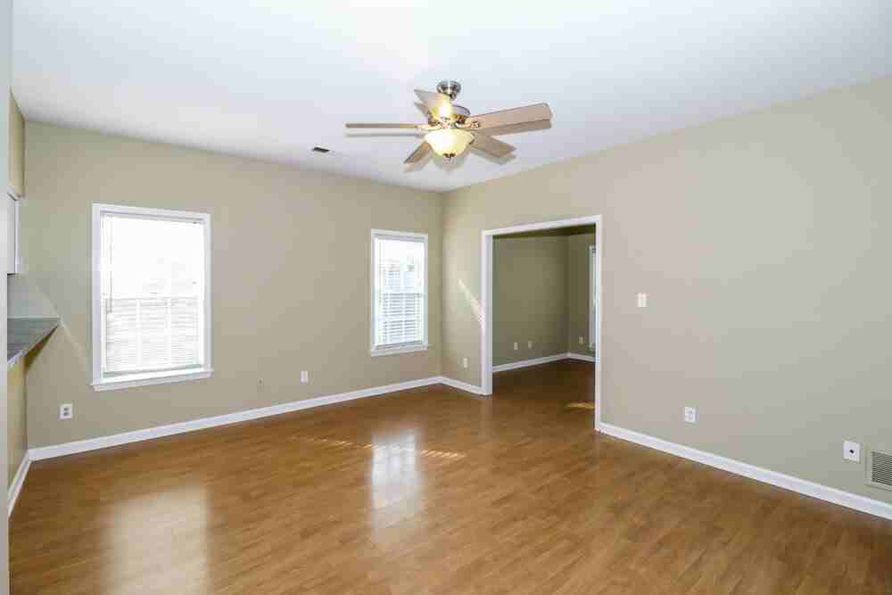 8170 Timber Knoll Ln - Photo 7 of 25