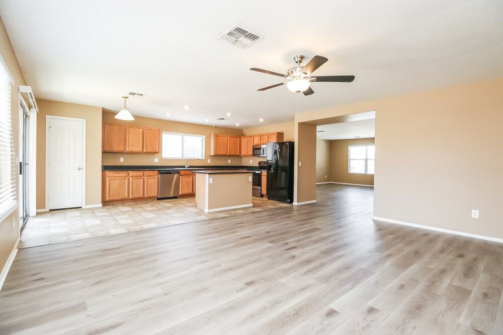 2601 W Spencer Run - Photo 7 of 16