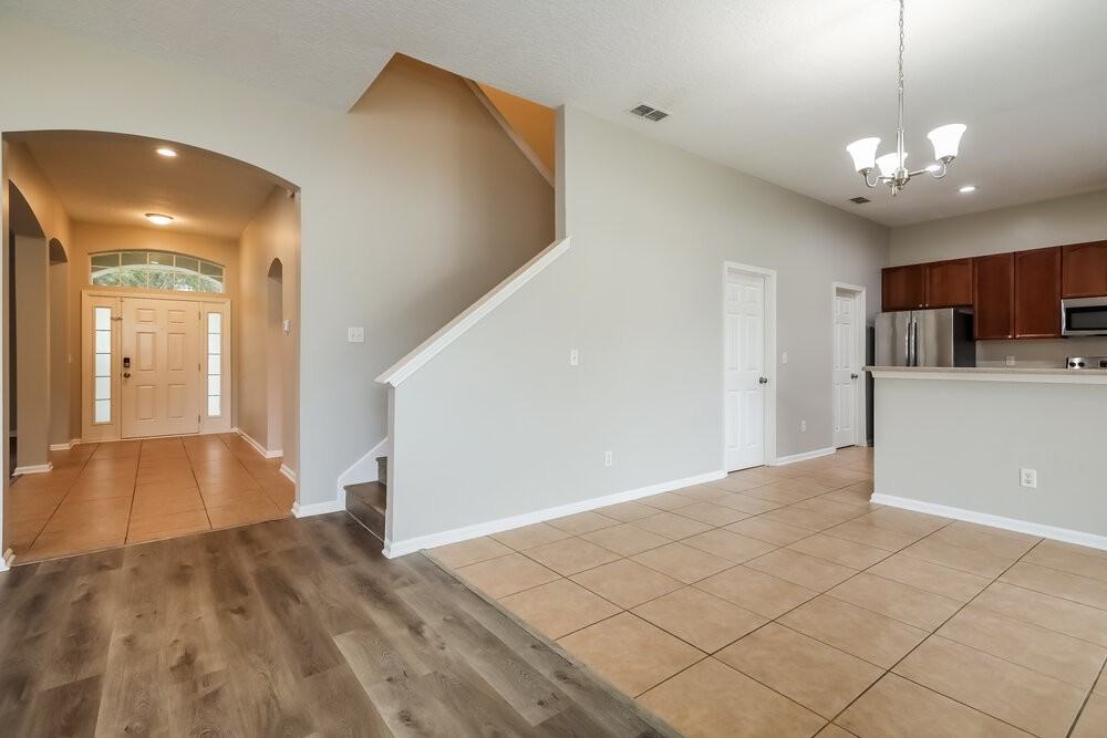 3016 Stonewood Way - Photo 6 of 17