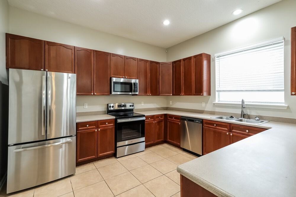 3016 Stonewood Way - Photo 7 of 17