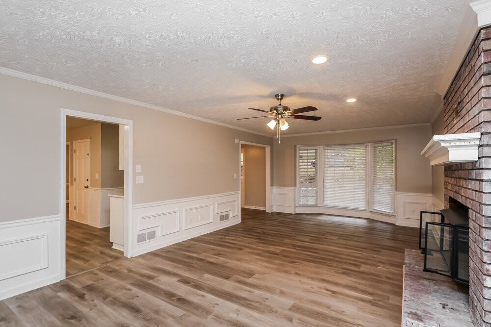 3881 Wintergreen Ct - Photo 6 of 18