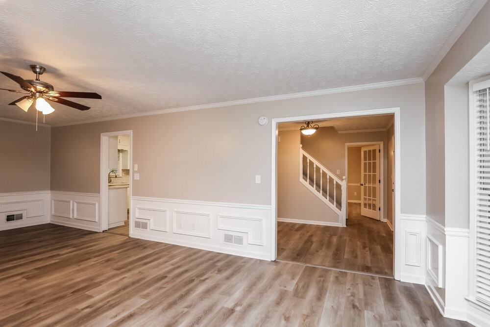 3881 Wintergreen Ct - Photo 7 of 18