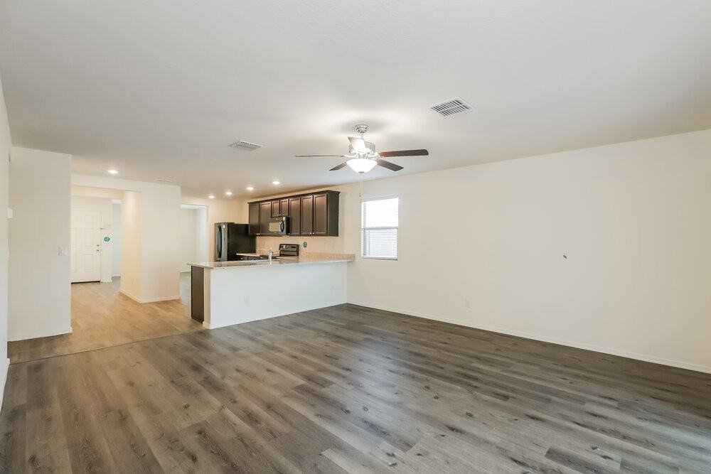 25430 W La Mont Ave - Photo 4 of 16