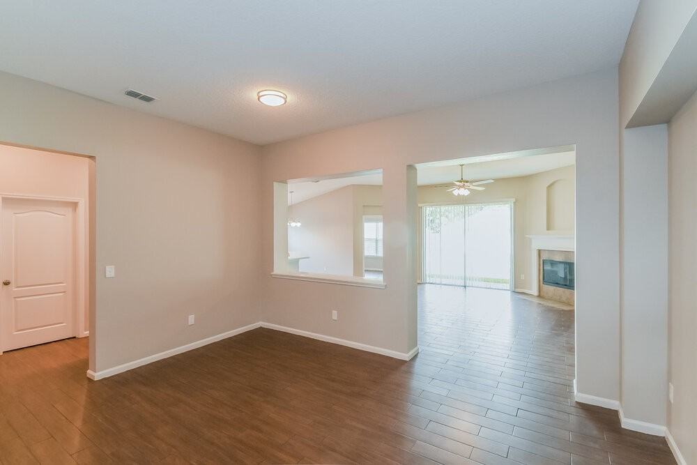 2630 Oak Haven Dr - Photo 5 of 16